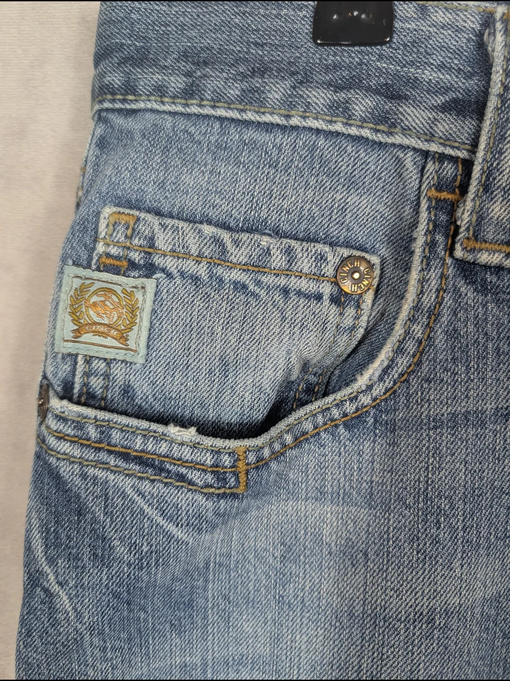 Cinch White Label Jeans Men's Size 33x38 Light Wash Denim